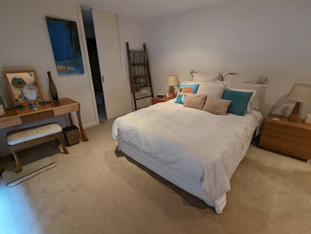 Elwood By the Marina gallery image 3