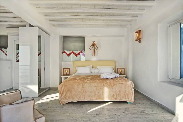 The Mykonos Villa ( 8 bedrooms ) gallery image 4