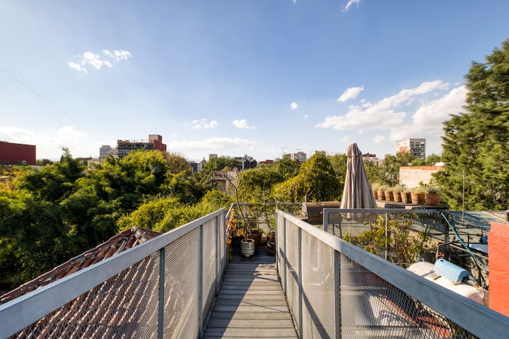 2Br Condesa Dream Three Storey Town House