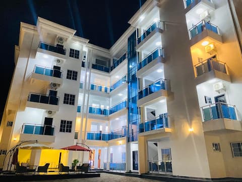 Hakeem's Luxury Suites Apt: 3C