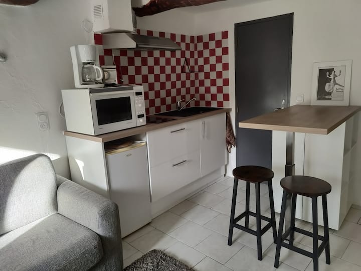 Cosy Studio Plein Centre-ville - Castellane