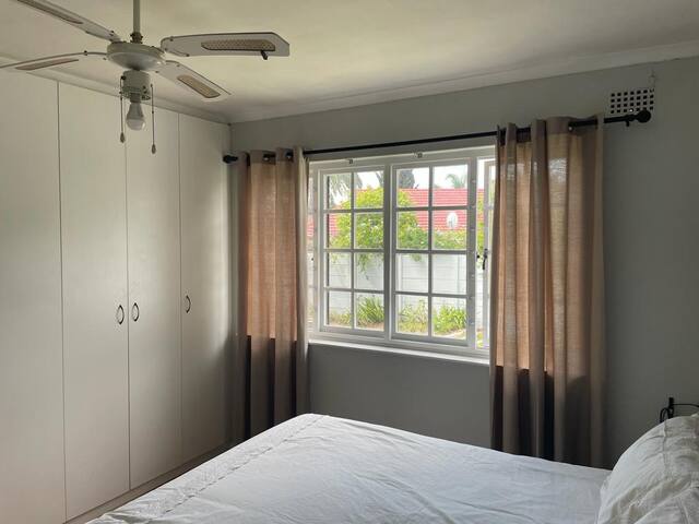 Home in Cape Town gallery image 5