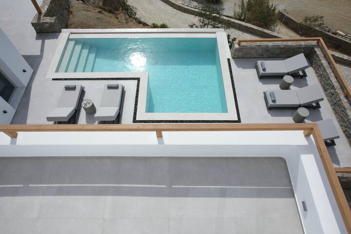 Villa Mirage | Paradise beach gallery image 4