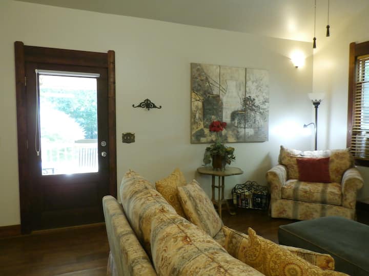 Bella Cottage - Dahlonega, GA