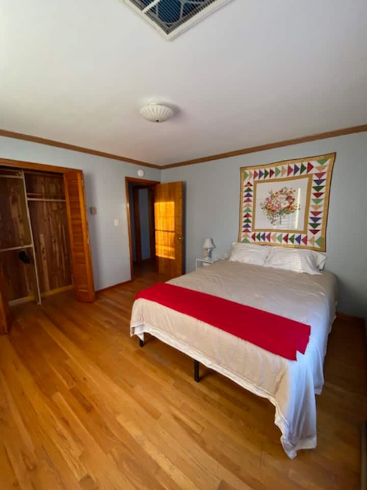 საძინებელი 2