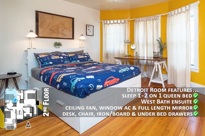 Detroit Room ~ 2nd floor ~ sleep 1-2 on queen bed ~ bay windows ~ ensuite bathroom