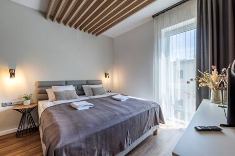 AA105 apartman with free parking