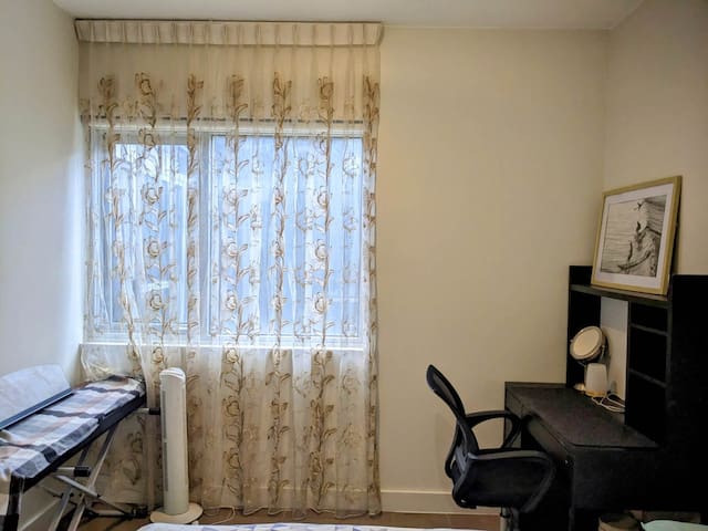 Marvelous CBD 3 Bedroom gallery image 4