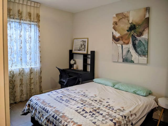 Marvelous CBD 3 Bedroom