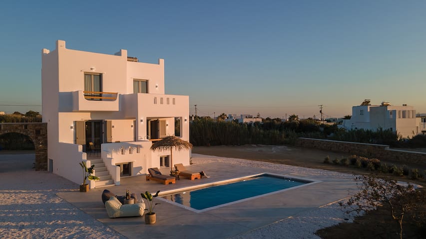 Nymphée Luxury Villas – Avra Villa