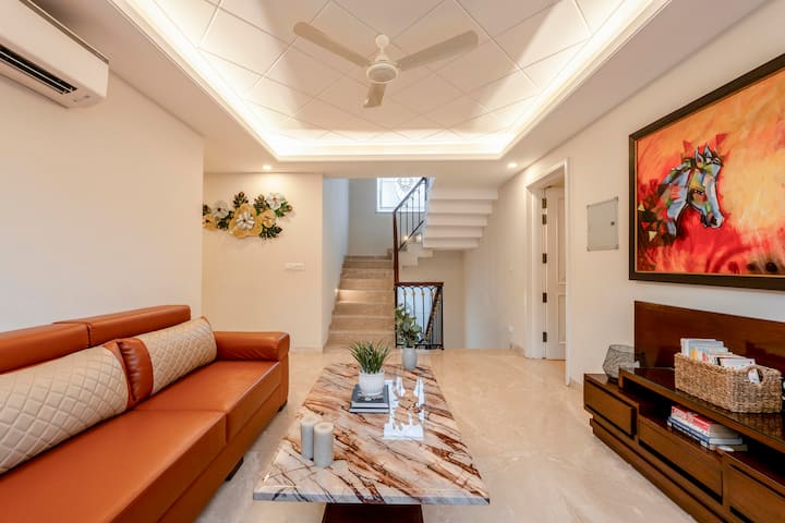 Living room image 1