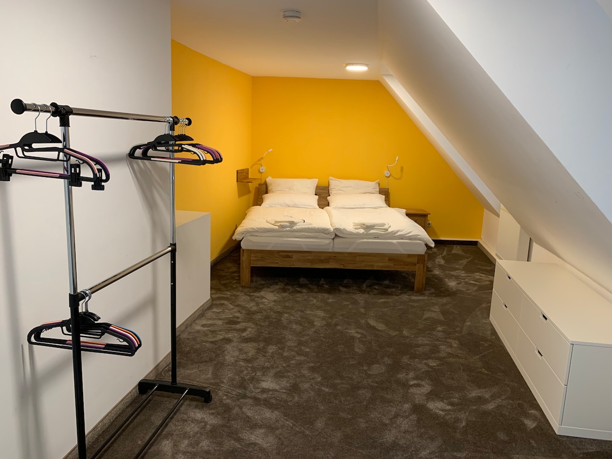 Ორადგილიანი საწოლი 1