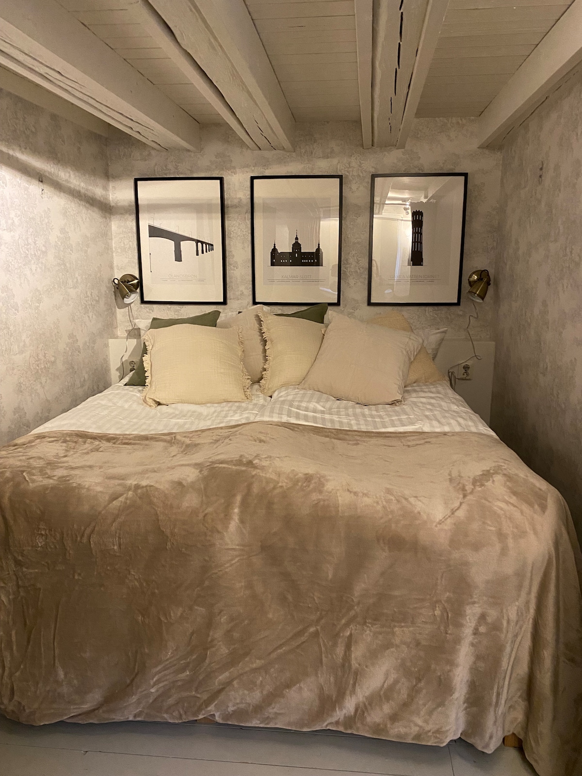 Ორადგილიანი საწოლი 160 სმ შეიძლება დაიყოს ორ ერთადგილიან საწოლზე