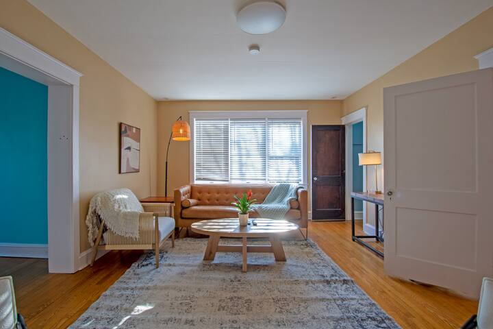 Travis & Gabrielle managed Airbnb listing 1