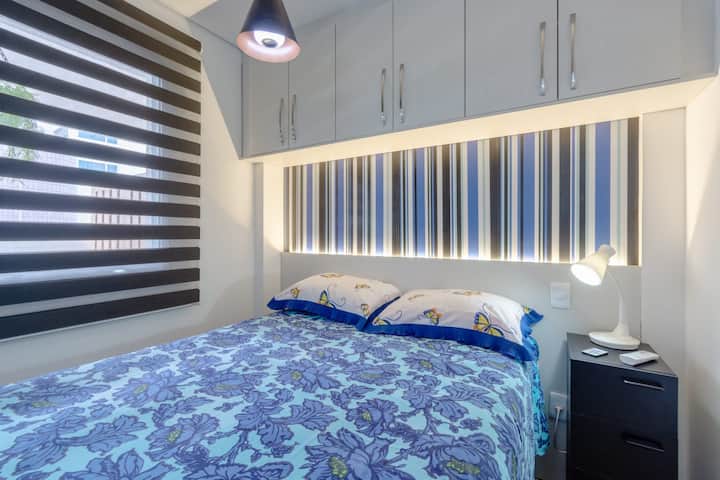 Dormitorio con 1 caja doble.
