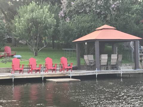 Clear Creek Cabin - On Inks Lake
