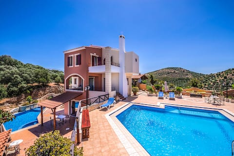John A-B Villa, Stalos Chania Crete