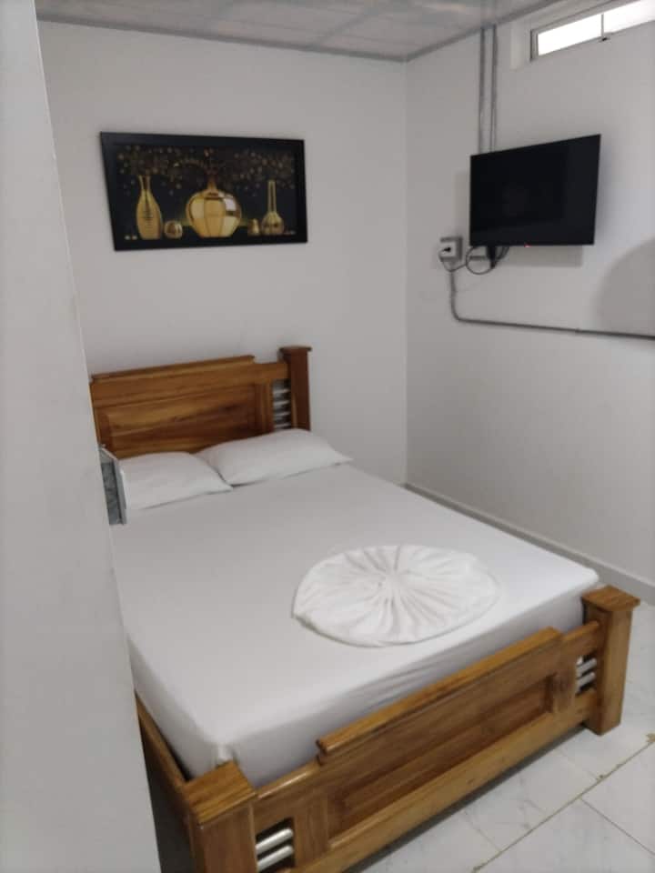 Habitación #5 
Cap. - 2 personas