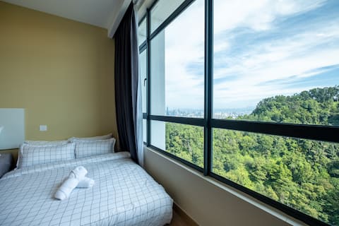 The Mark Cheras Mountain View 4Pax Relaxing Home
