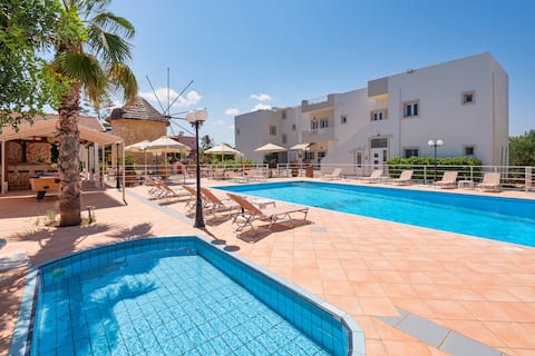 Mylos 1-Bedroom Apartments
