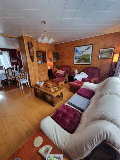 Independent ground floor apartment