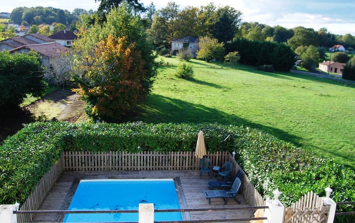5 Bedroom House W/pool, Terrace - Nontron