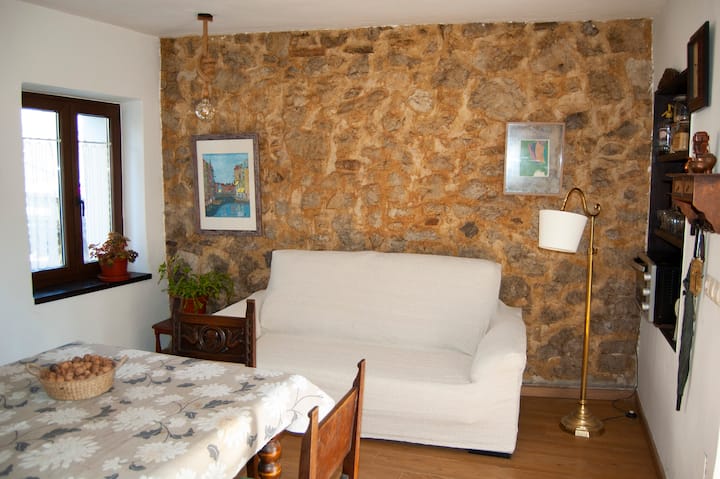 Casa En Villa Termal Las Caldas - Proaza
