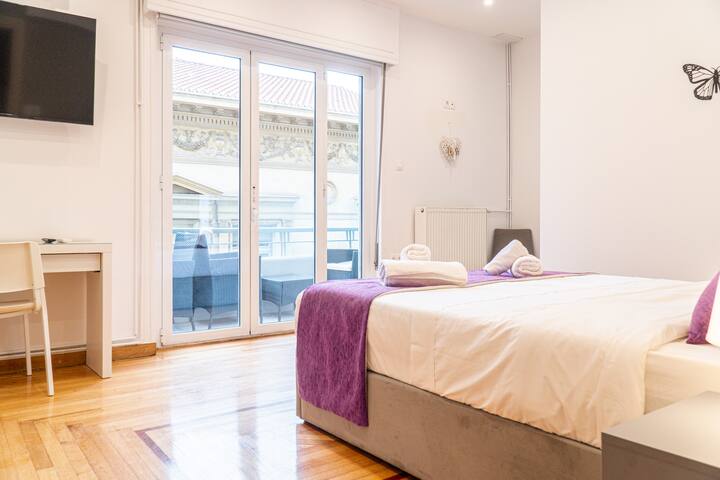 Syntagma square, 100sqm Luxurious family apt gallery image 3