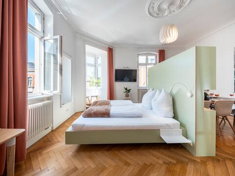 Bunter Hund Apartments: Balcony, Central, Spacious