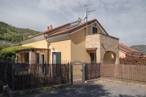 Villa Cisano 2 - Alassio Vacation