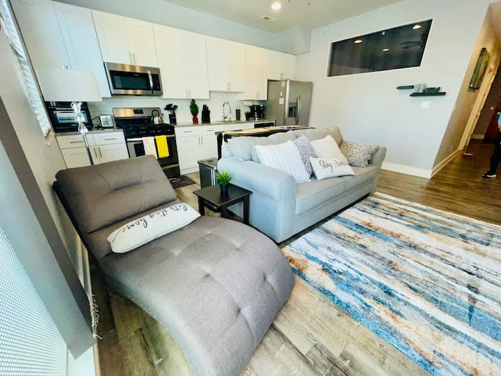 Fishtown Trendy Apartment - Philadelphia, PA