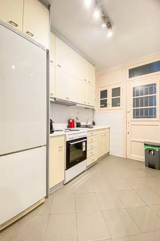 Syntagma square, 65sqm cozy family apartment gallery image 4