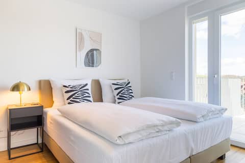 Adler Apartments Suite with Billard and balcony