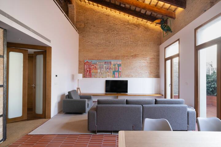 NEW sustainable loft in Cabanyal gallery image 4