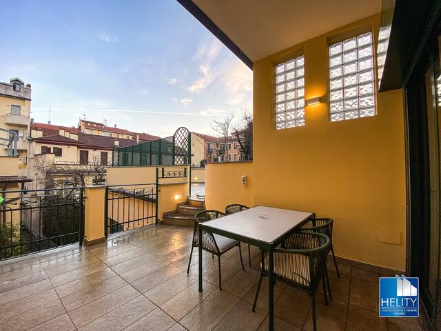 [Bocconi]Chic Penthouse* * * * * gallery image 4