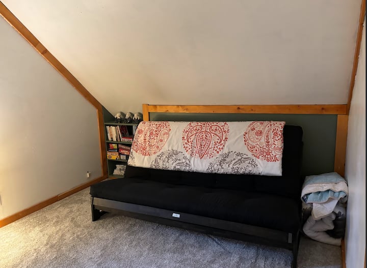 Forth bed room, and game room.