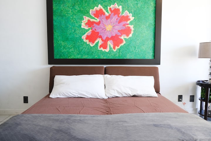 Pohovka môže byť premenená na manželskú posteľ!