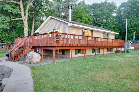 Lake House Musky Point Resort