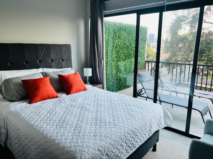 איפה תישנו:  רקמרה