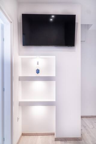 Syntagma square, 60sqm Platinum suite gallery image 5