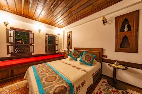 B4- Şehir Manzaralı Oda ( Seyir Konak Otel )