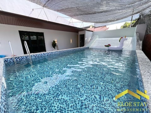【New】HosehVilla • PrivatePool • MelakaTown • 11Pax