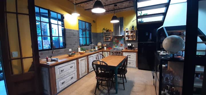 PH с 1 спальней в Beccar рядом с ж/д