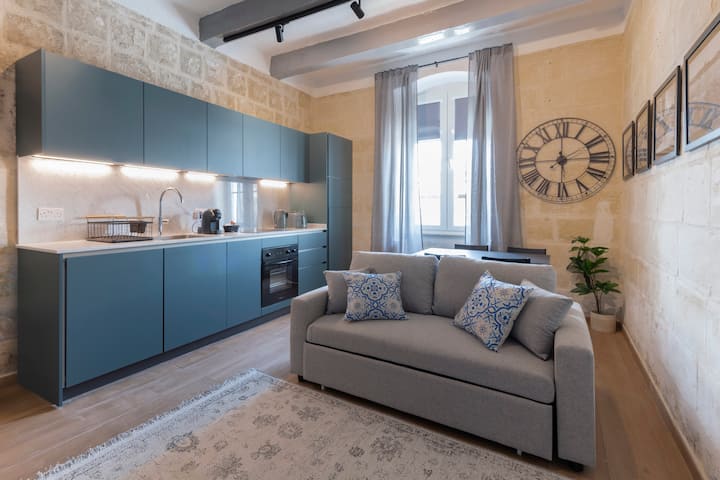 Valletta Collection Felix Apt 11 - Valletta