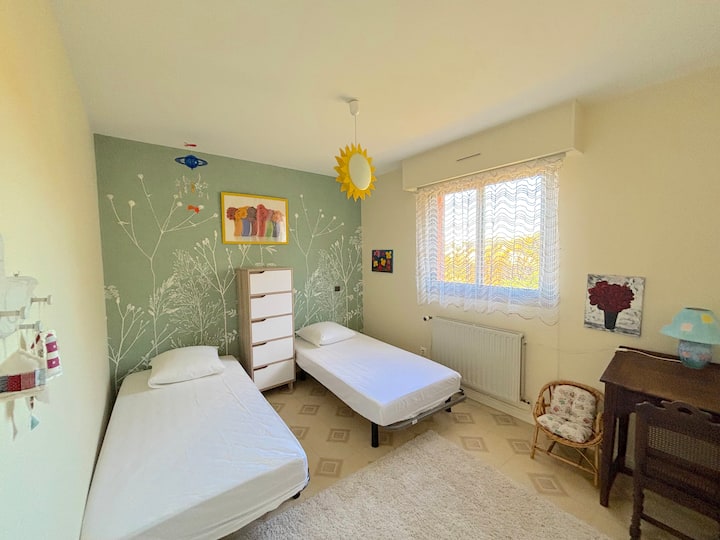 ಬೆಡ್‌ರೂಮ್ 3, ಎರಡು ಸಿಂಗಲ್ ಬೆಡ್‌ಗಳು