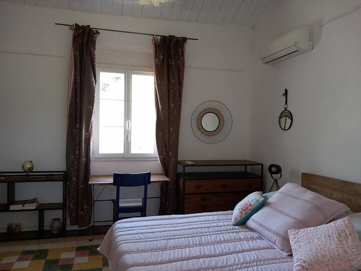 Spavaća soba 1 s bračnim krevetom!