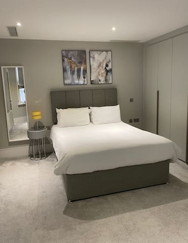 2 bedroom near Oxford Circus, Mayfair gallery image 4
