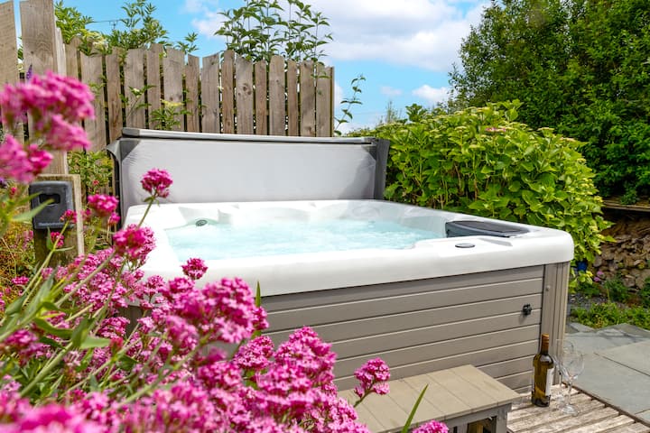 Blueberry Cottage Solva Hot Tub Sea View 3 Bedroom - Solva