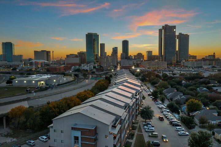 6 bdr double unit Dtown ft worth gallery image 5