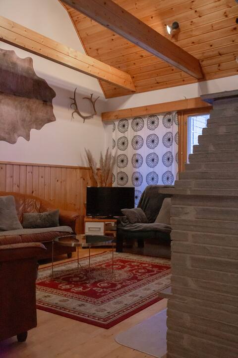 Top performing Airbnb: Typical Finnish cottage in Puolanka